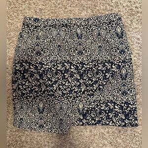 H&M Black and Cream Floral Skirt